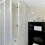 Family-friendly With Swimming Pool - 16336 Apartament *