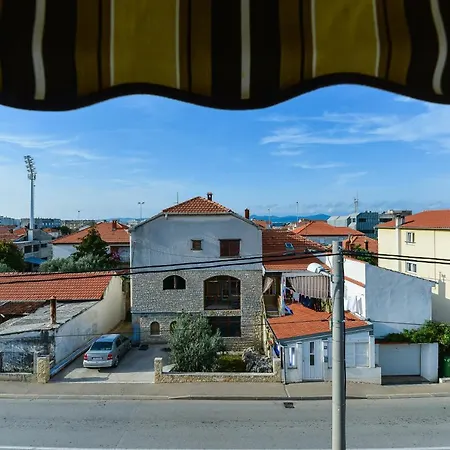 Family-friendly With Swimming Pool - 16336 Zadar