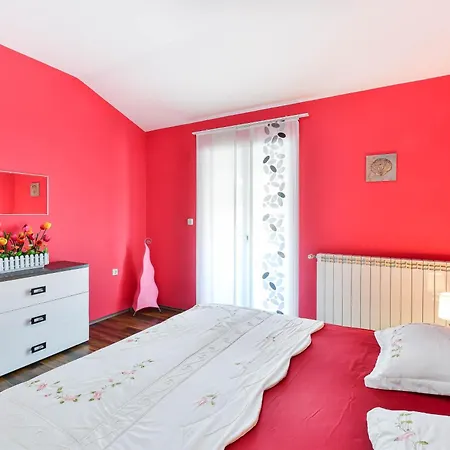 Family-friendly With Swimming Pool - 16336 Apartman *
