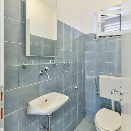 Family Friendly With A Swimming Pool - 16336 Zadar