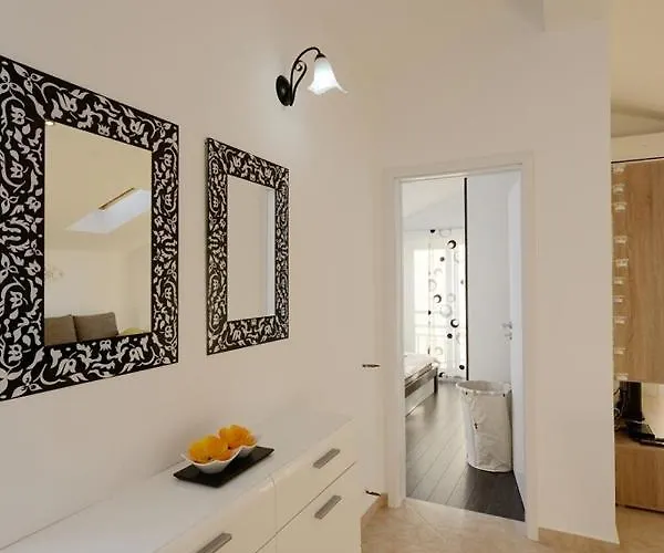 Family-friendly With Swimming Pool - 16336 *