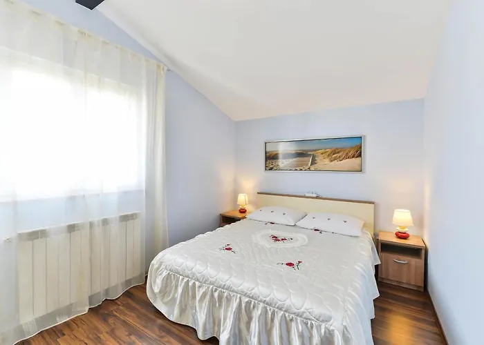 Family-friendly With Swimming Pool - 16336